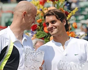 roger-federers-excoach-sends-warning-after-us-open-top10-exits